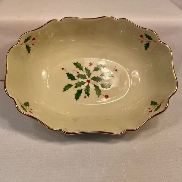 LENOX HOLIDAY ARCHIVE LARGE FLUTED BOWL 10 INCHES - Picture 1 of 9